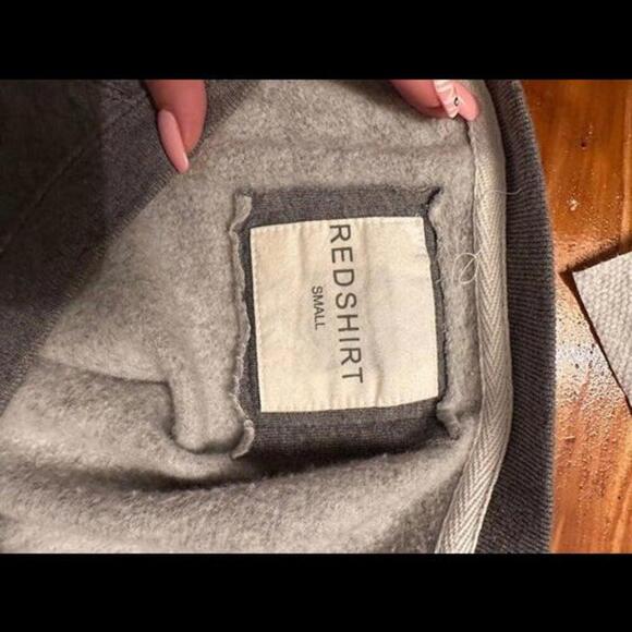 Show Your Adelphi University Pride with this Sweatshirt! - Picture 2 of 2